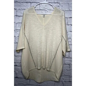 Umgee boho oversized cream colored top, size S.